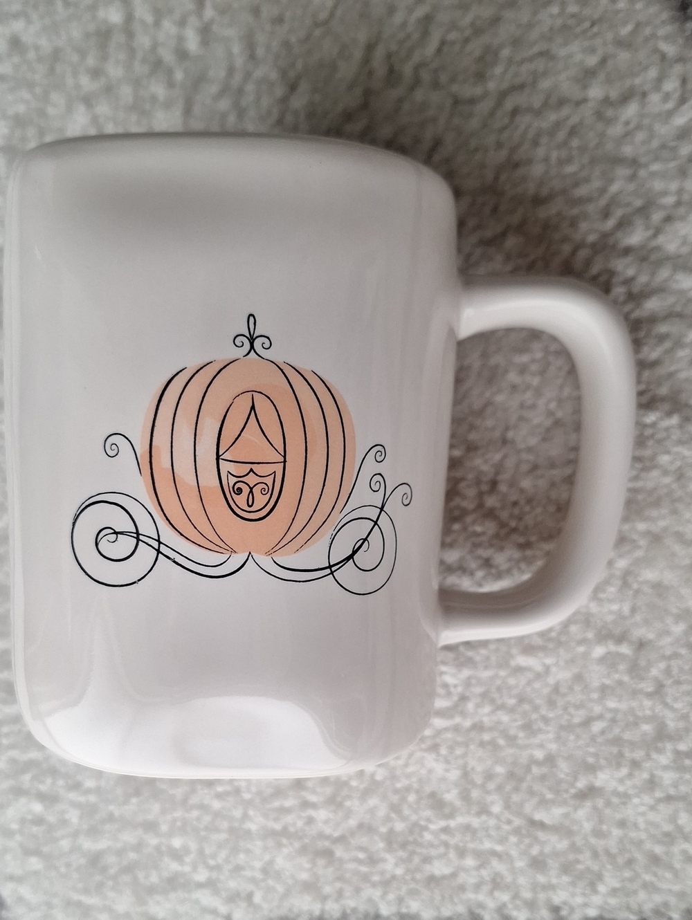 Disney Princesses Rae Dunn Mug Set - Picture 2 of 6
